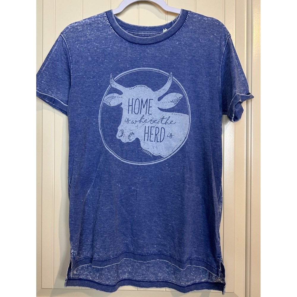 Turnrows womens shorts sleeve novelty shirt sz M "Home is where the herd is"